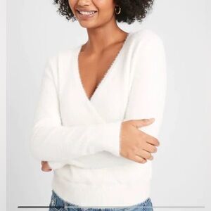 NWOT Banana Republic Factory Eyelash Wrap Sweater